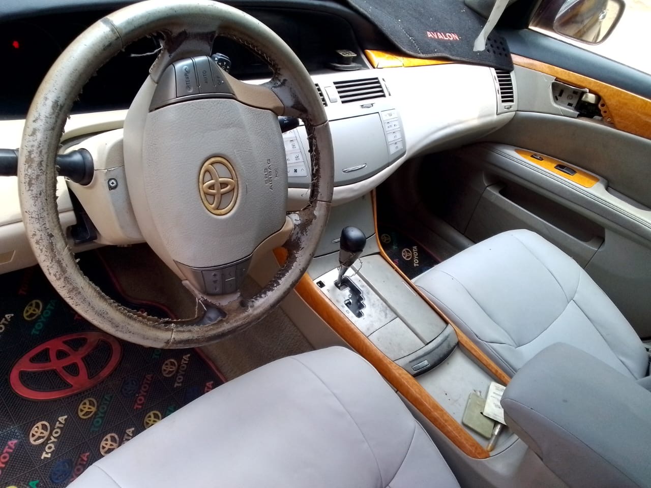 Car Image 4