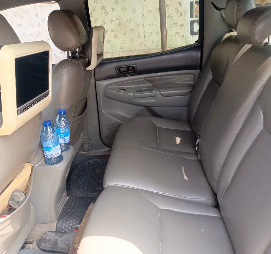 Car Image 5