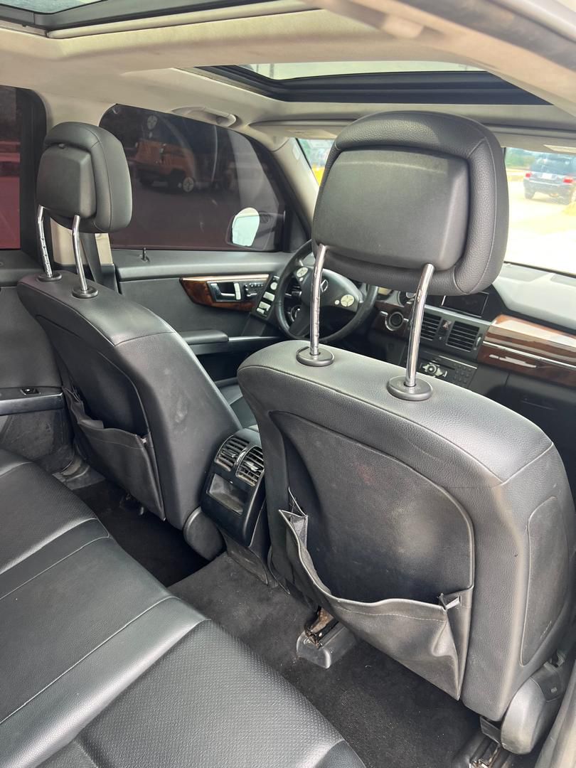 Car Image 11