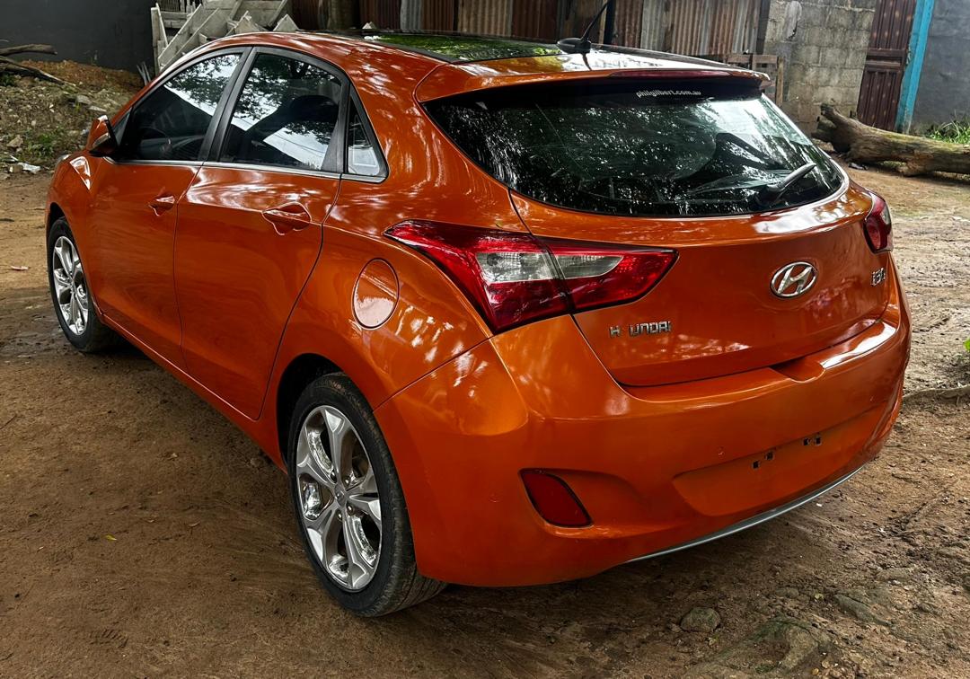 Car Image 7