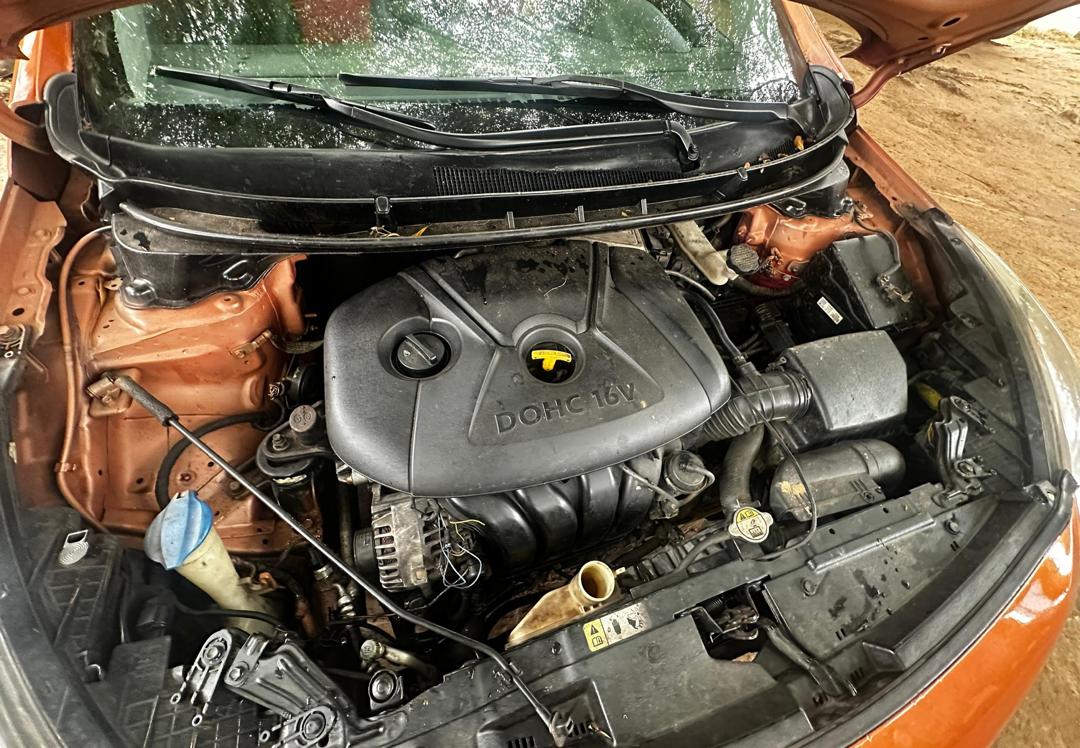 Car Image 8