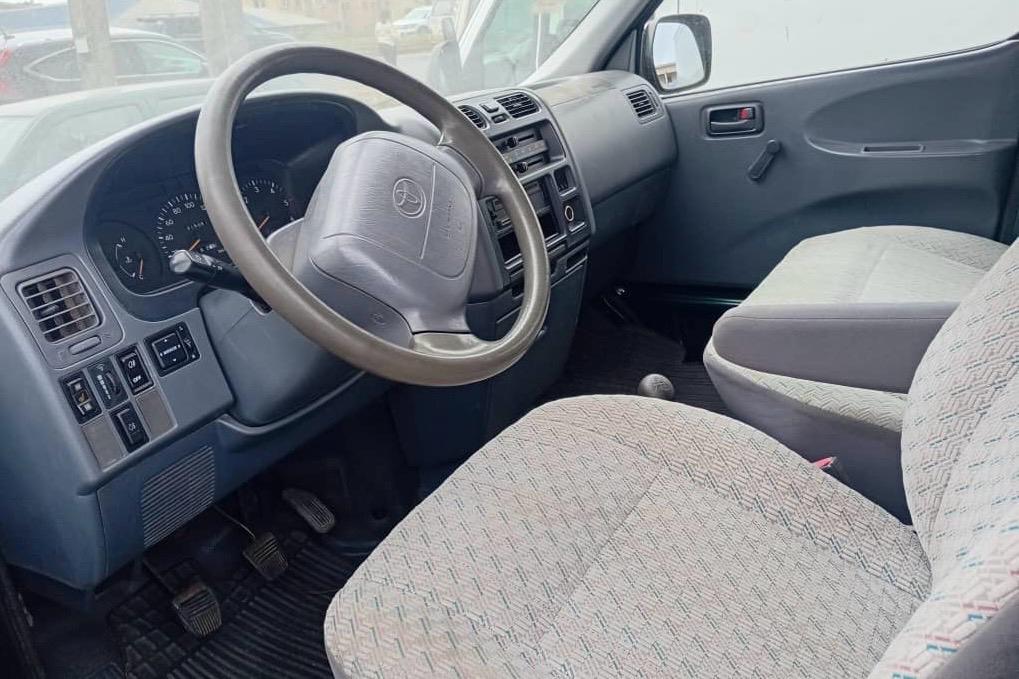 Car Image 2