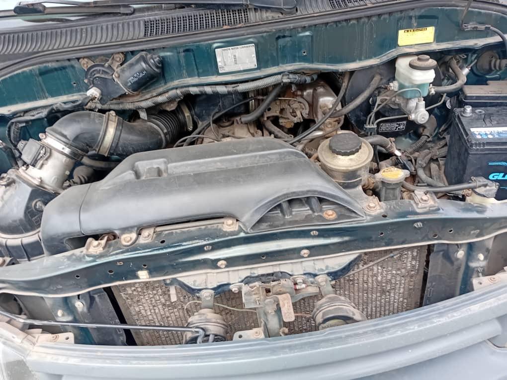 Car Image 4