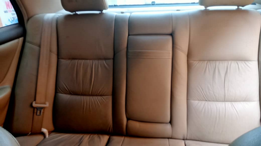 Car Image 4