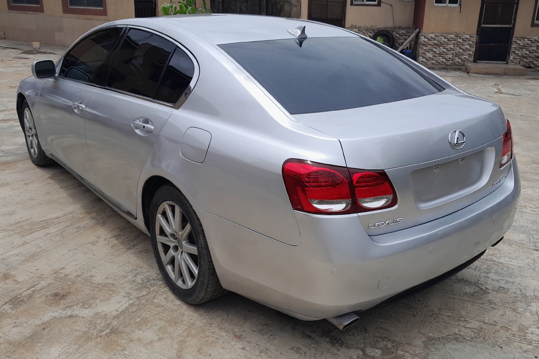 Car Image 9