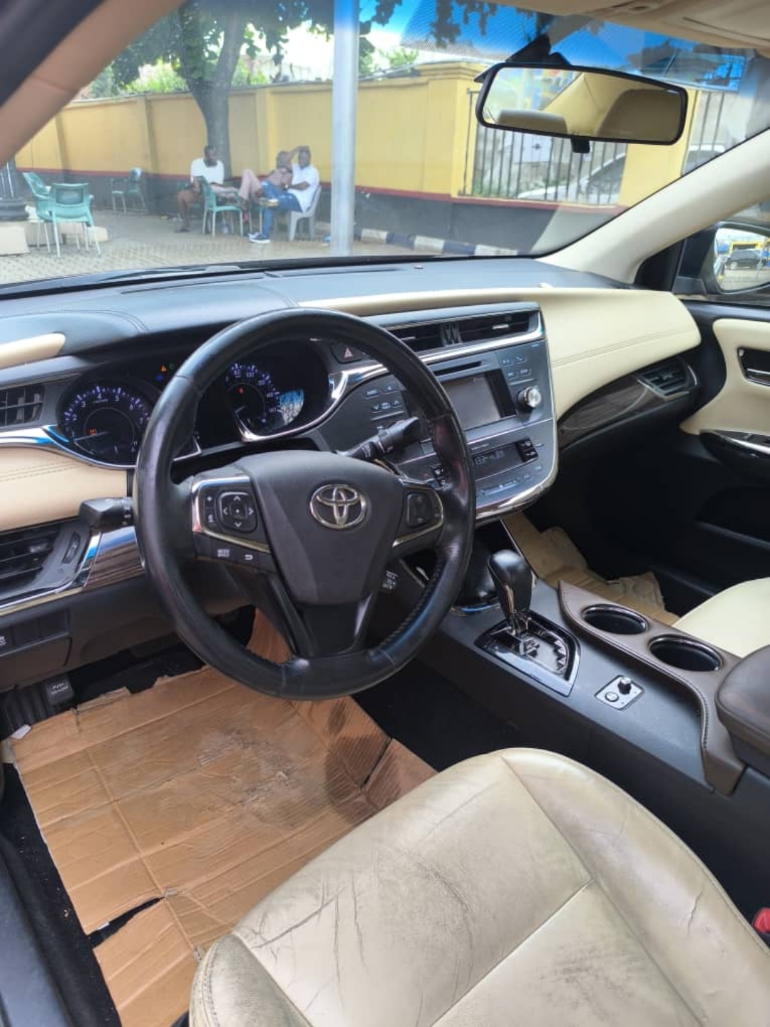 Car Image 4