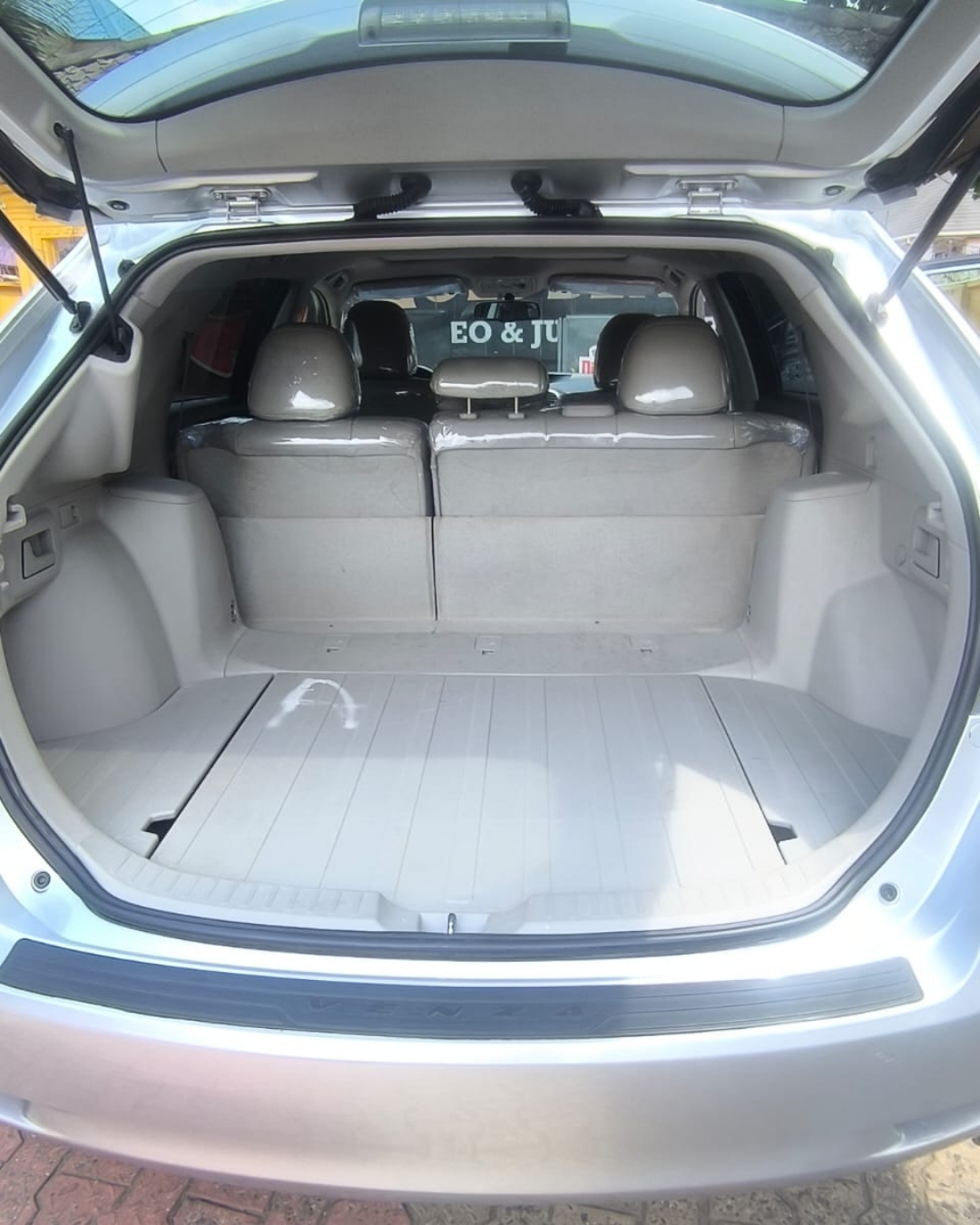 Car Image 6