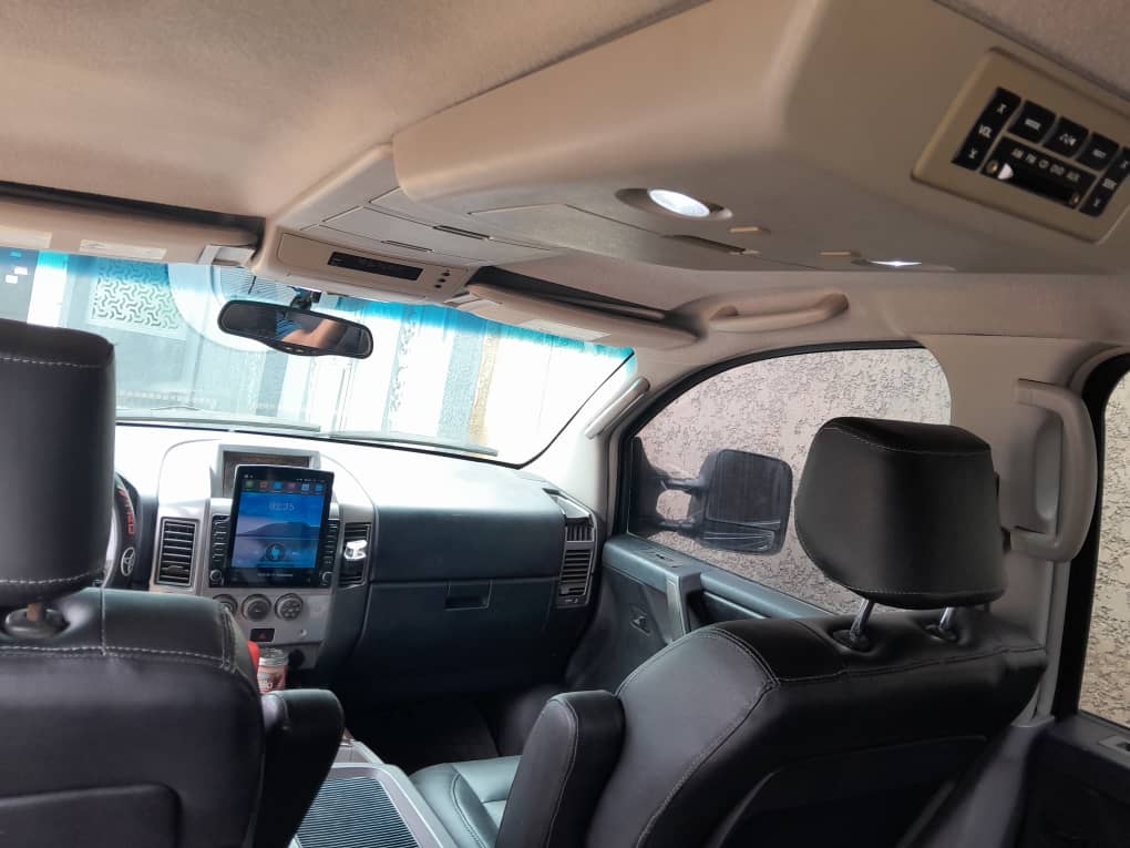 Car Image 7