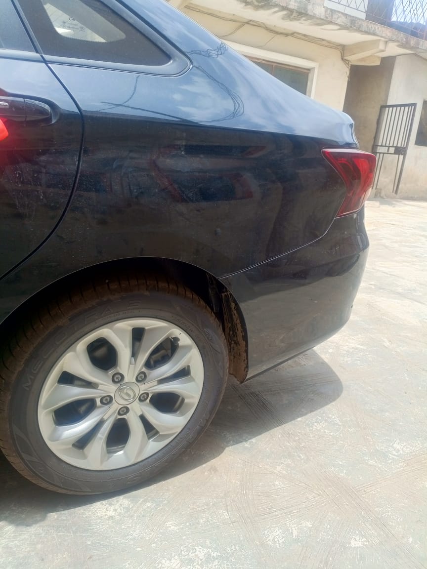Car Image 7