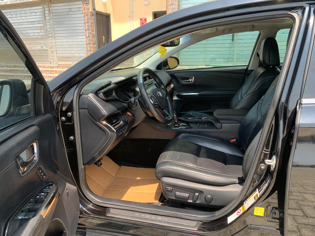 Car Image 4