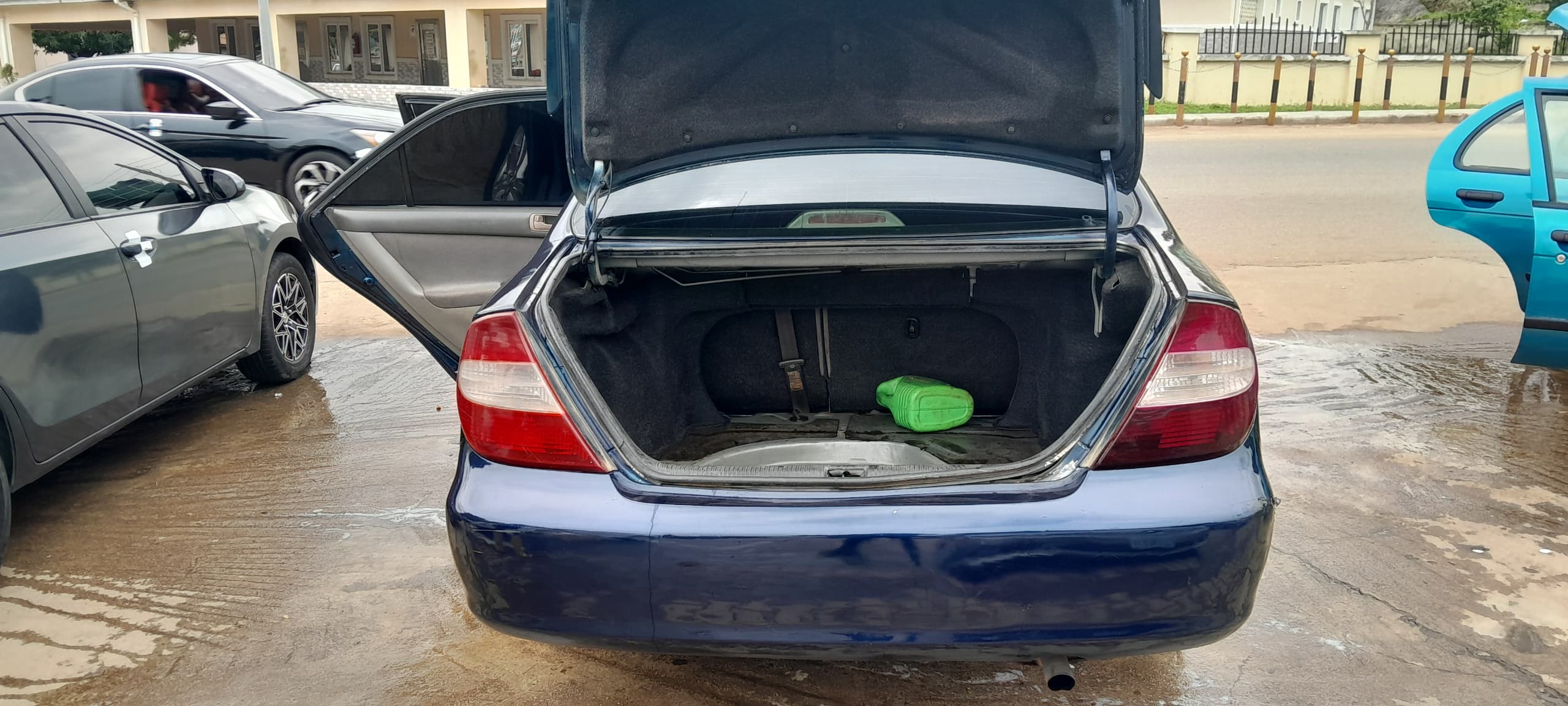 Car Image 2