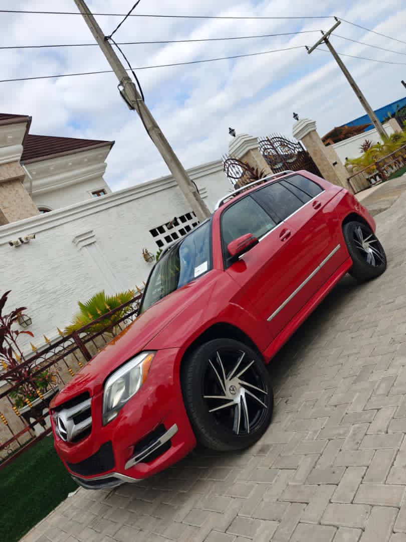 Car Image 8