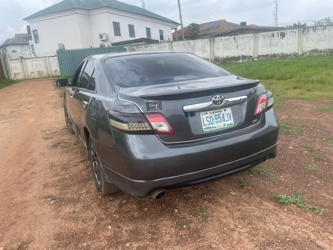 Car Image 7