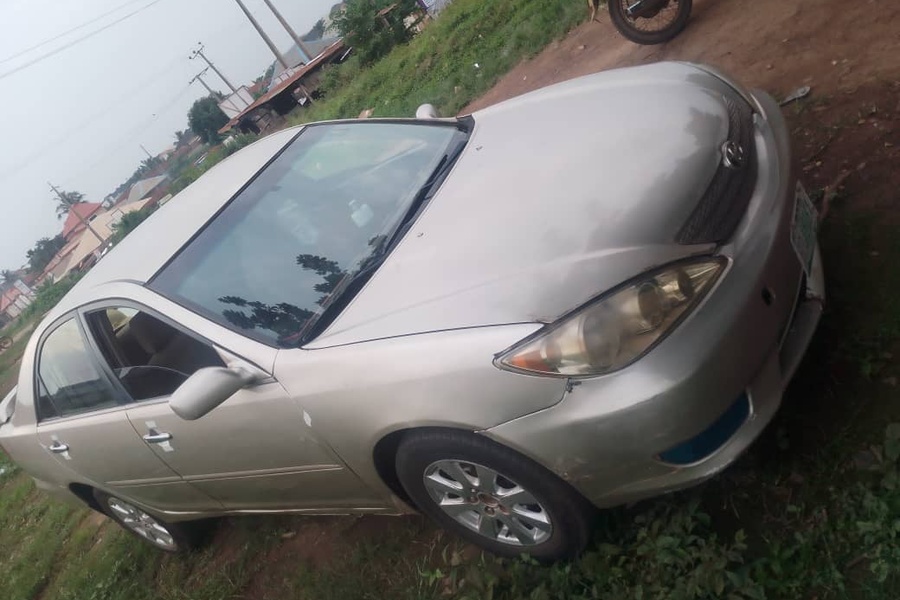 Toyota Camry 2003 In...