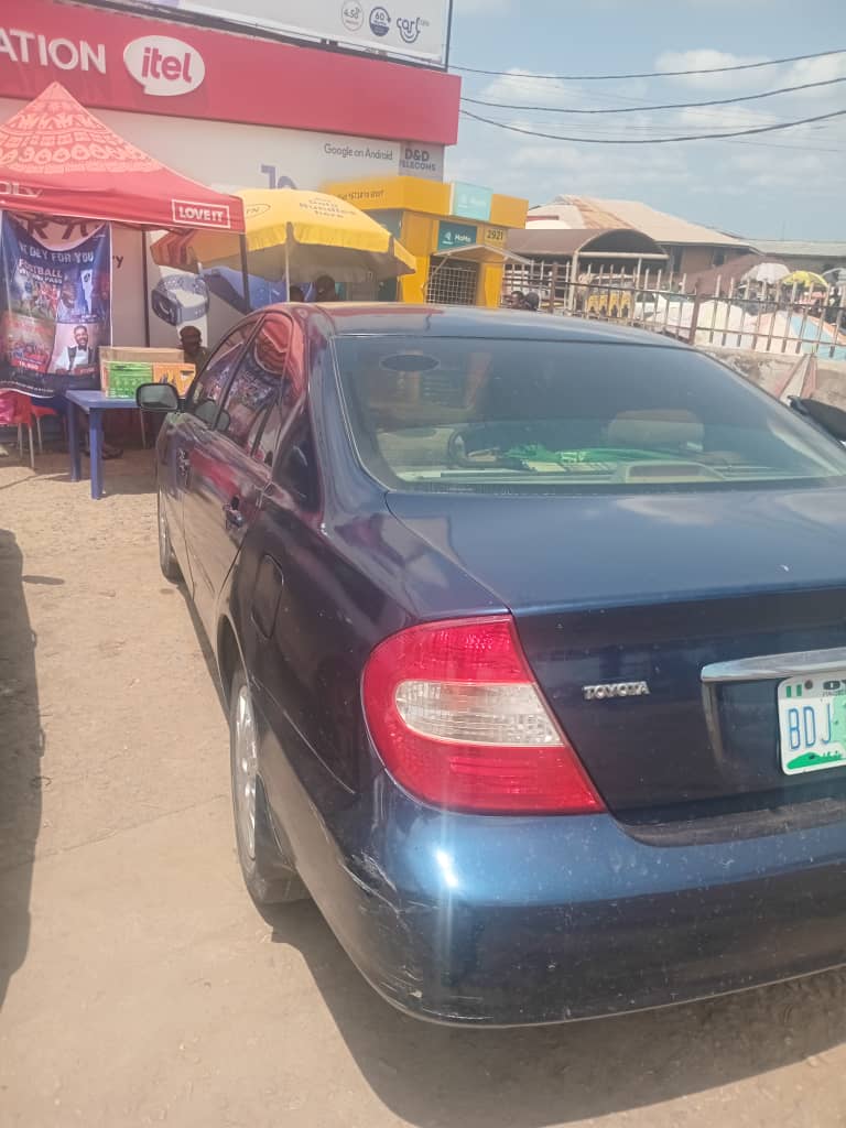 Car Image 8