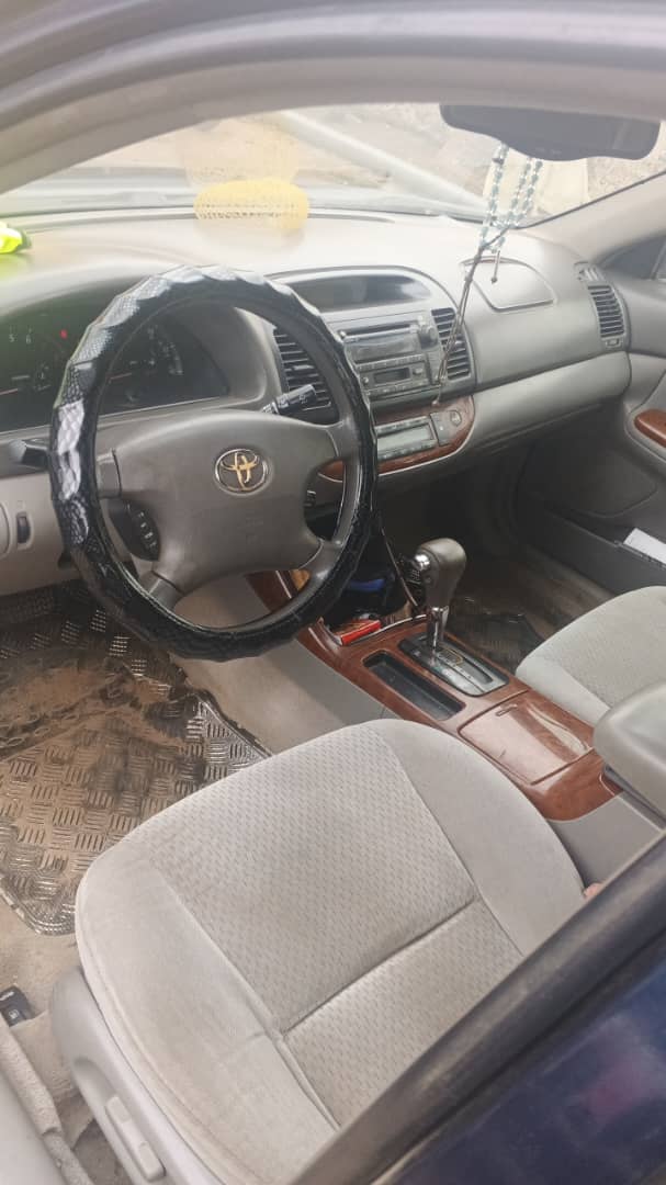 Car Image 5