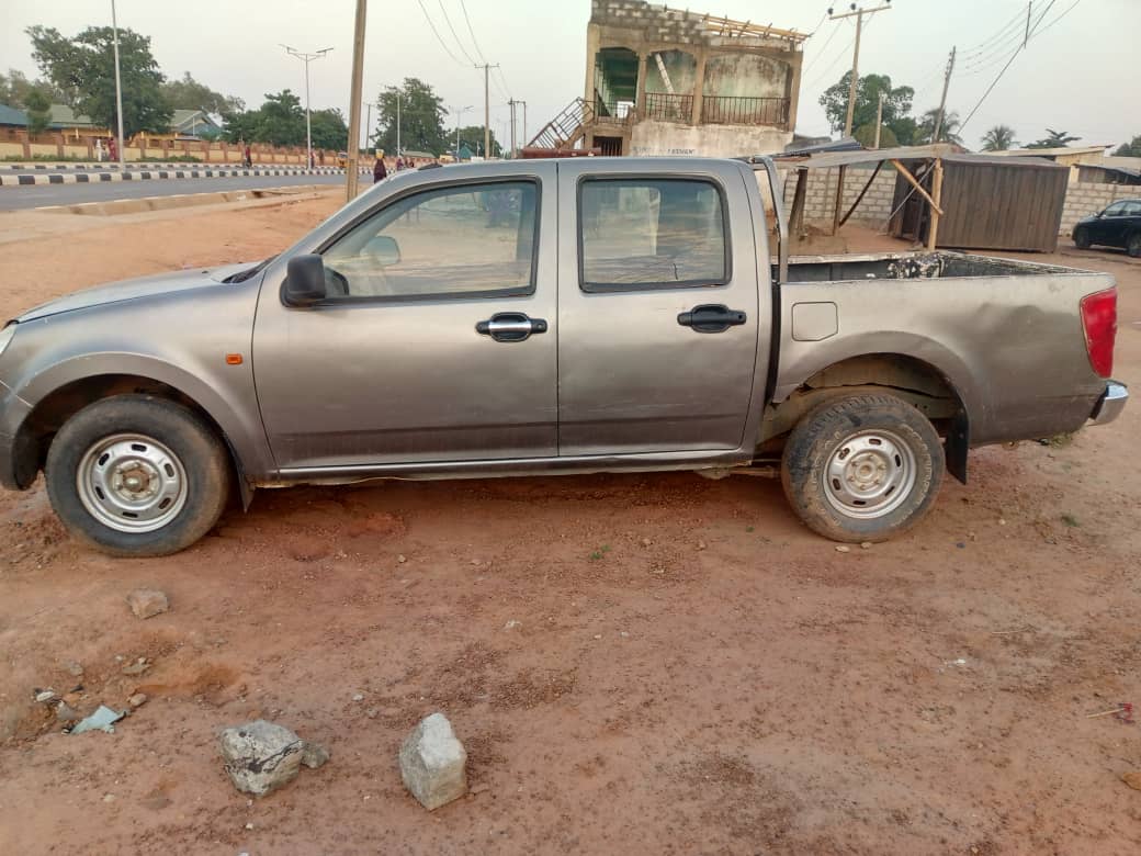 Car Image 4