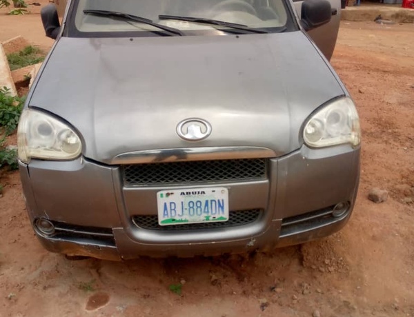 Nigerian Used Wingle pickup, 2012 model for sale in Abuja