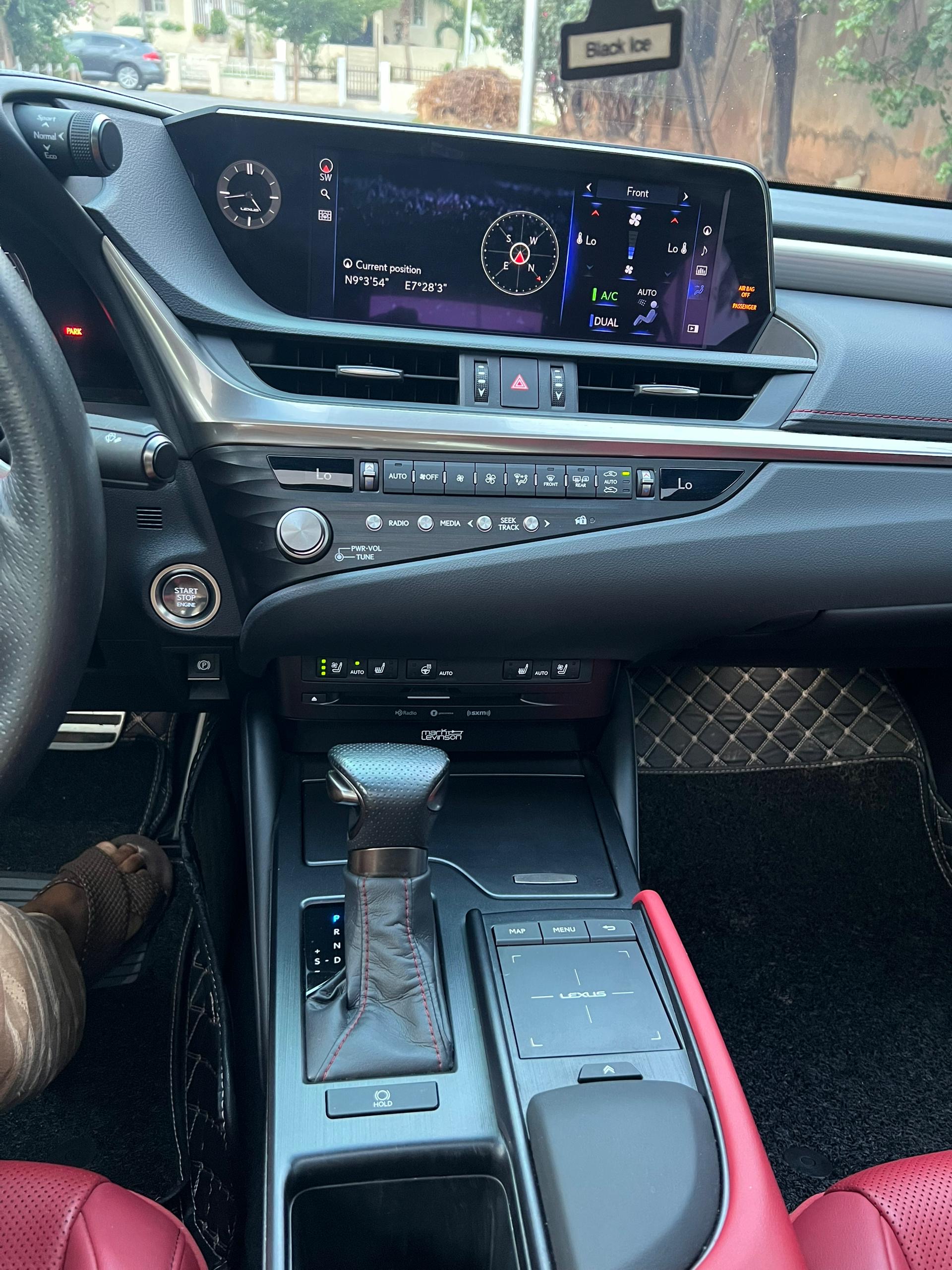 Car Image 4