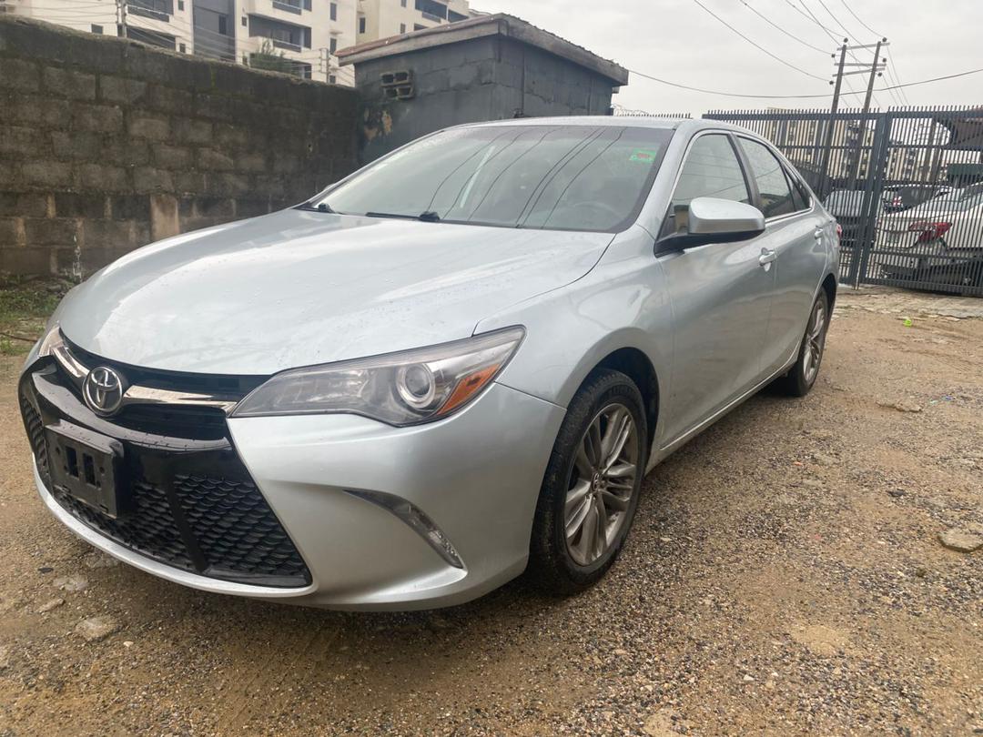 Car Image 2