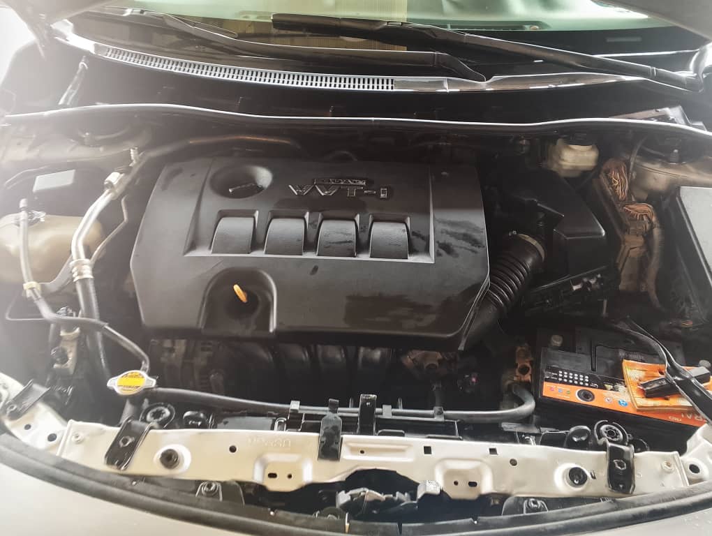 Car Image 5