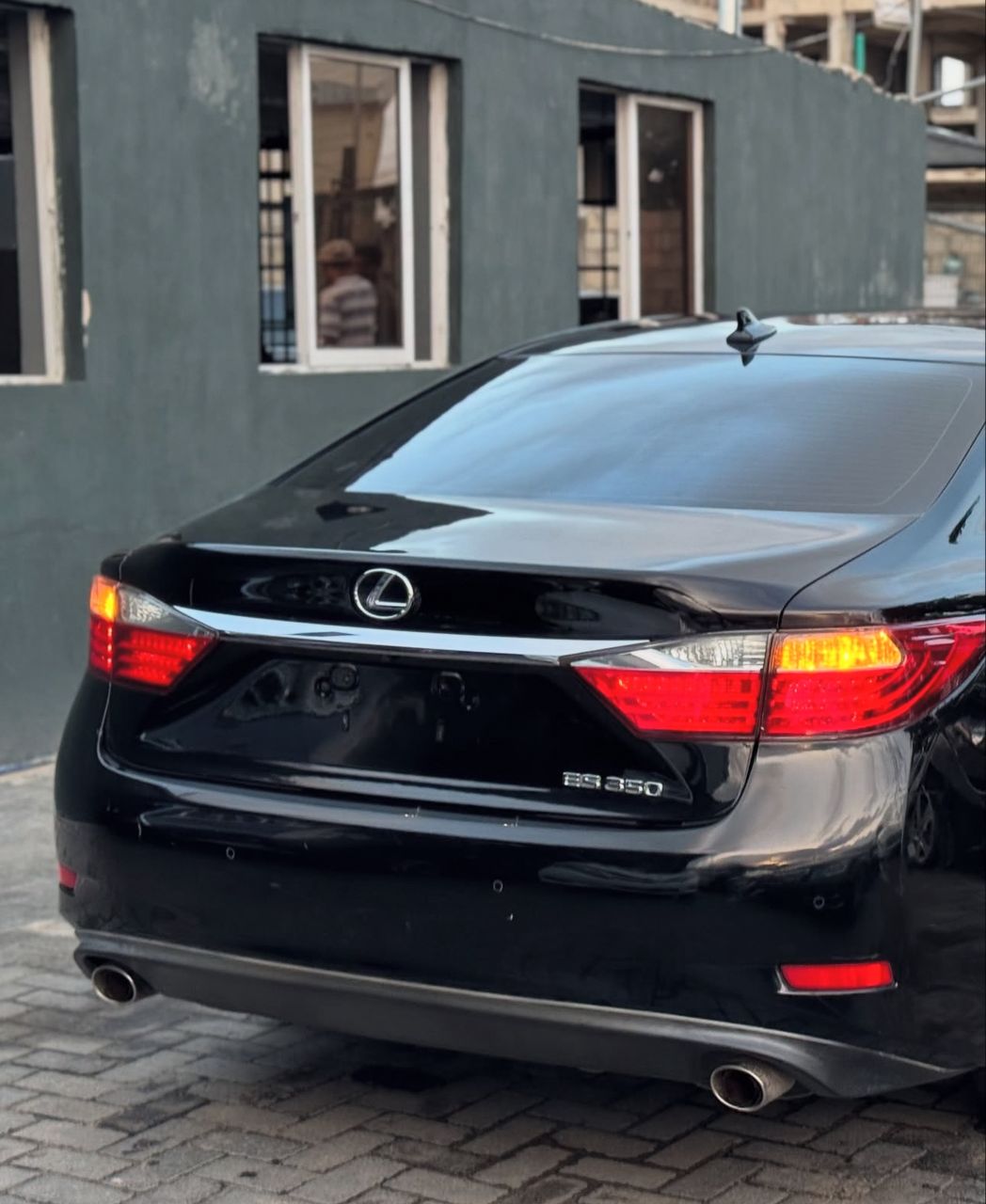 Car Image 4