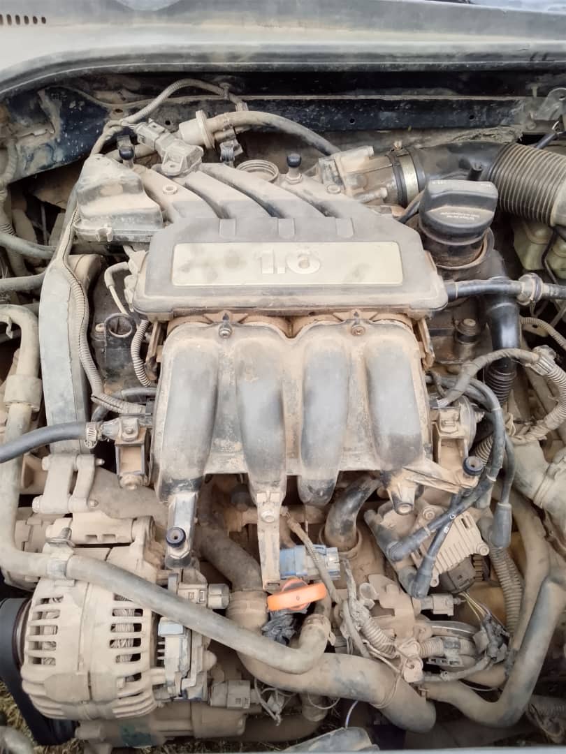 Car Image 4