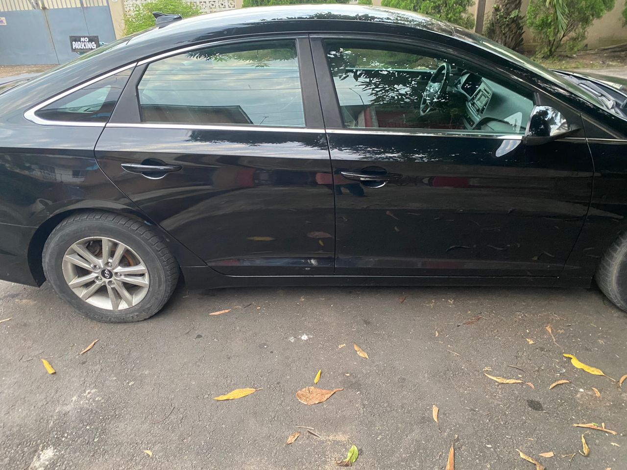 Car Image 6