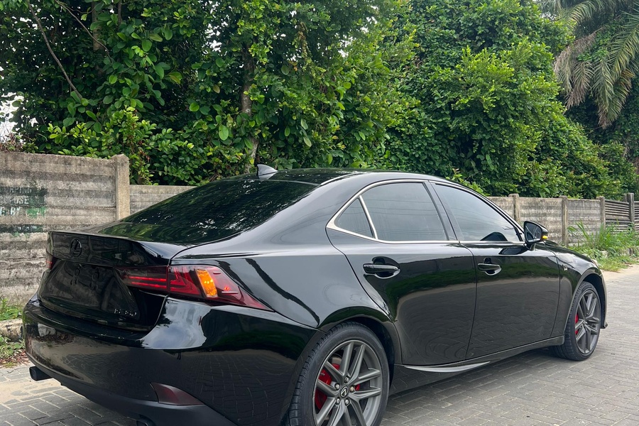 2014 Lexus is350 fsp...