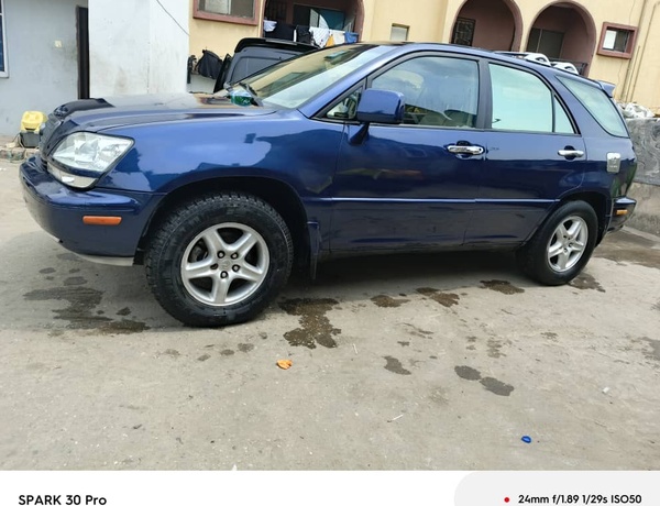 Lexus Rx300 (2000) for sale in Agoo Okota, Lagos State