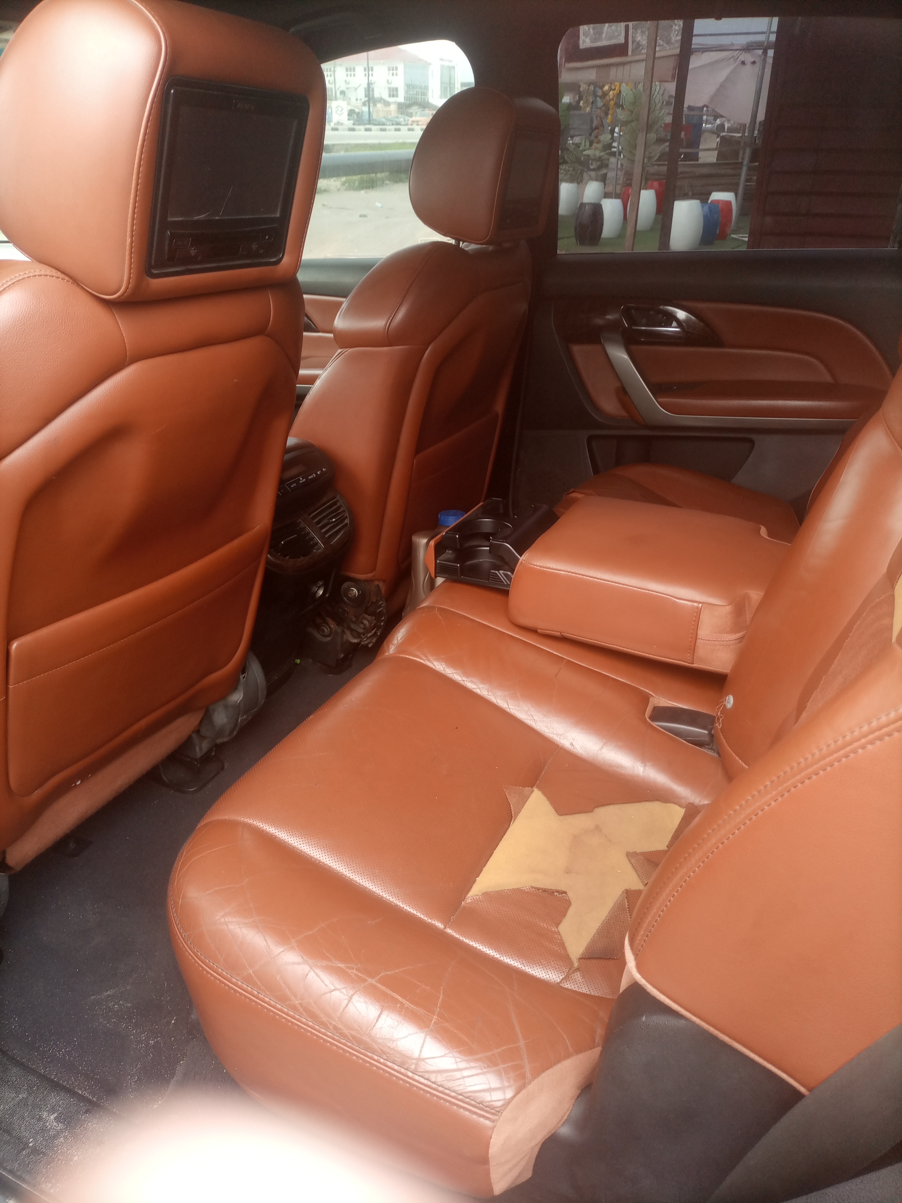 Car Image 9