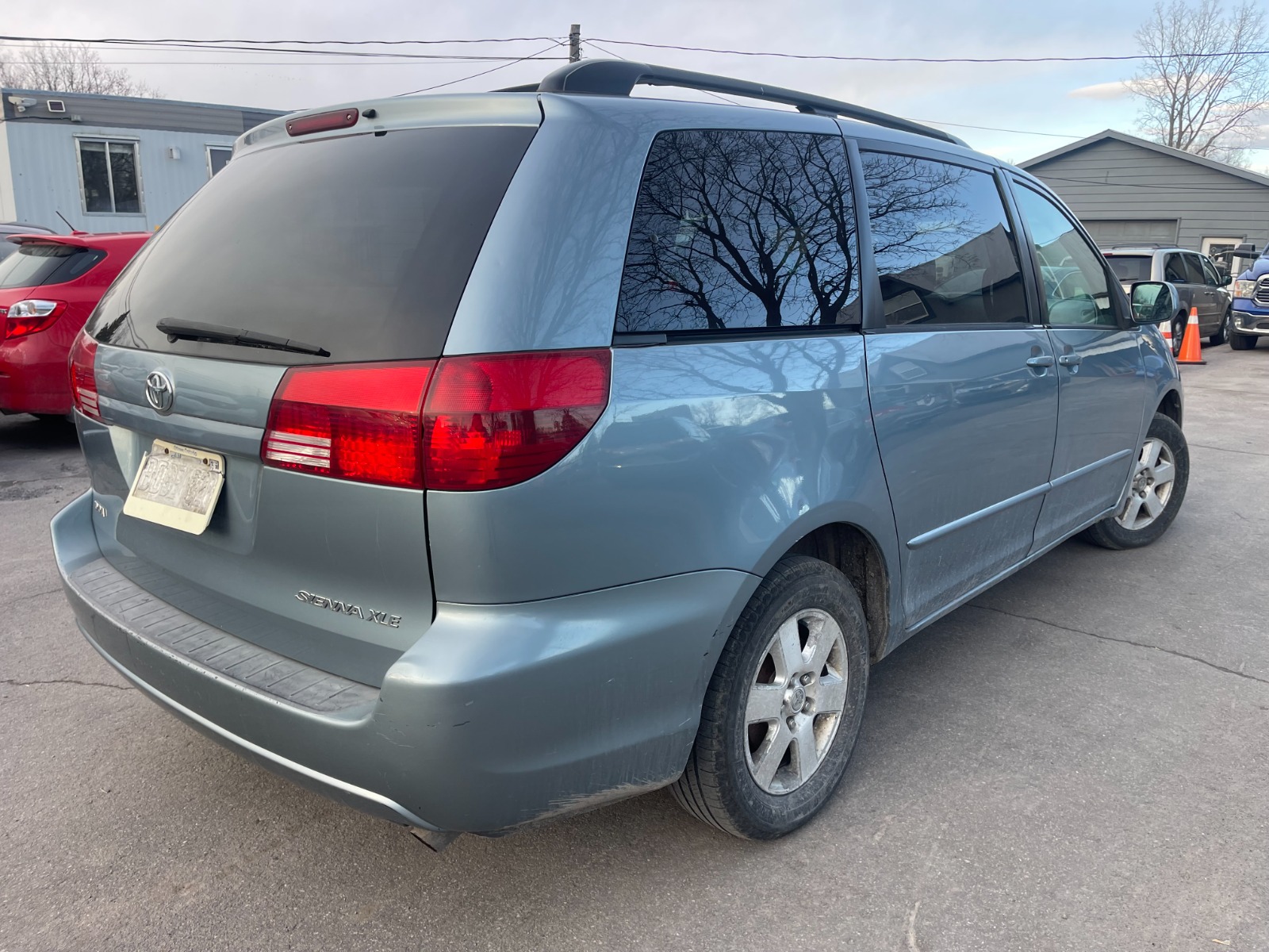 Car Image 2