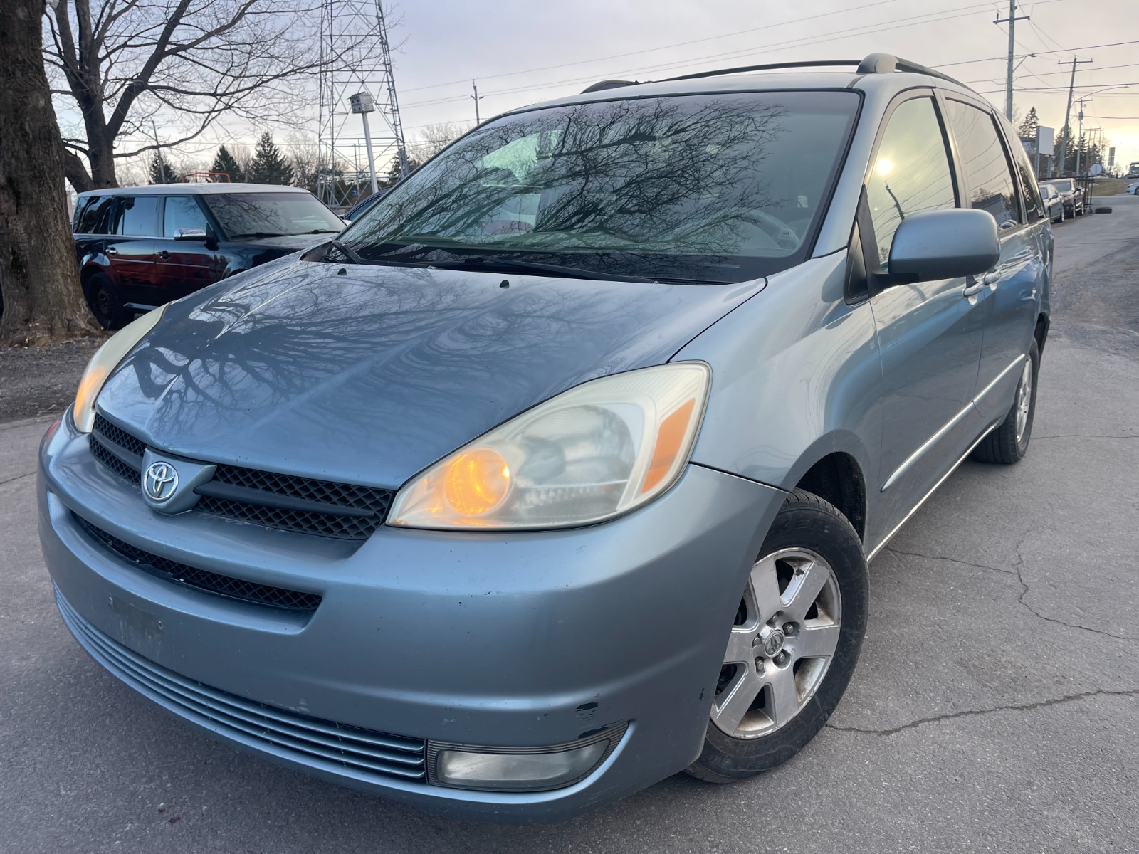 Car Image 5