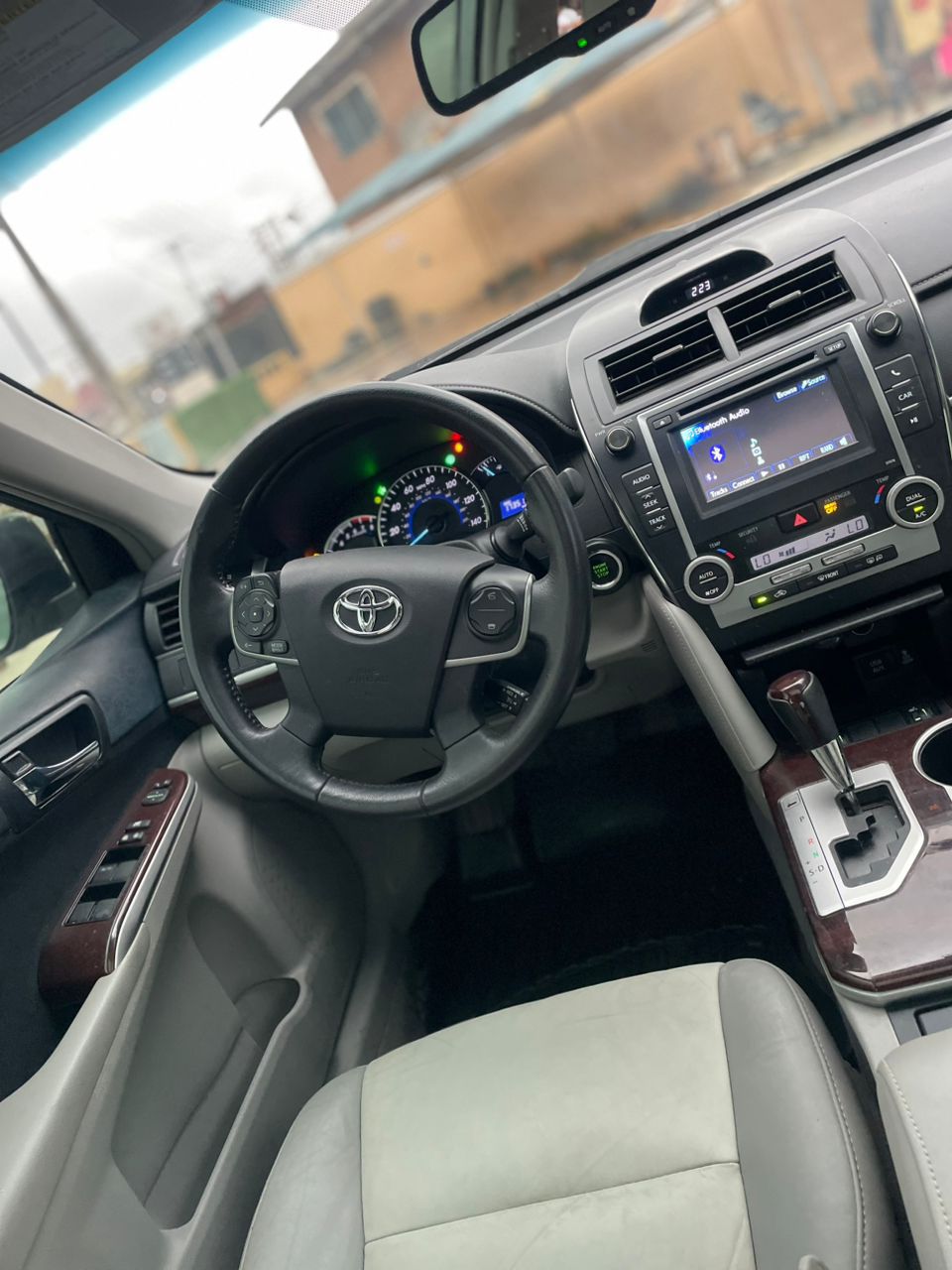 Car Image 4