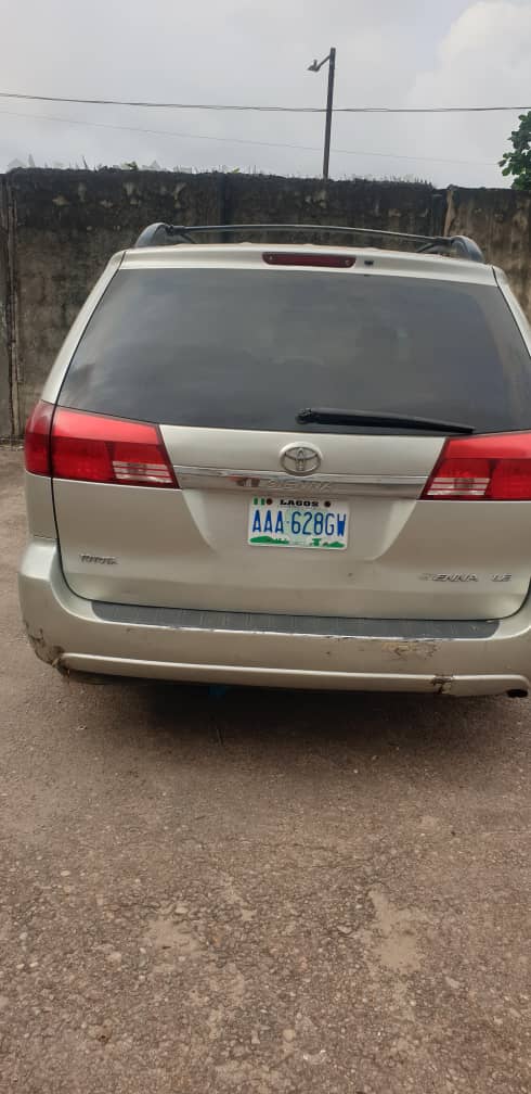 Car Image 6