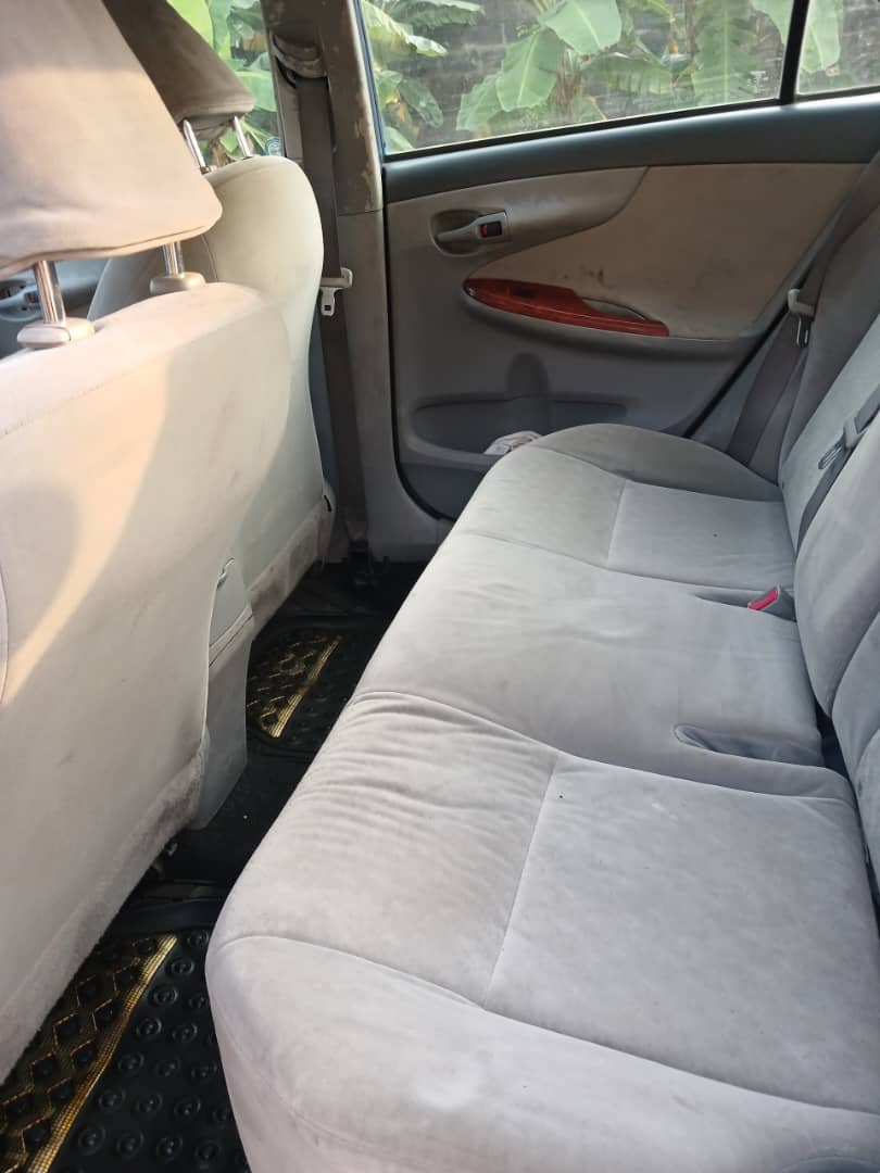 Car Image 4