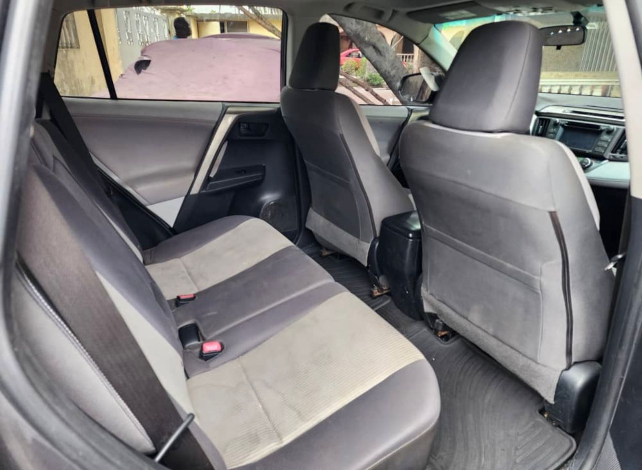 Car Image 5
