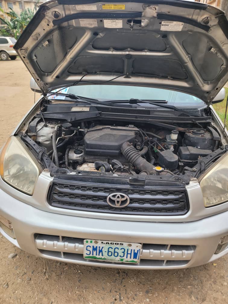 Car Image 9