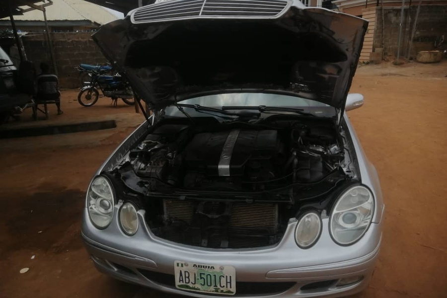 Mercedes Benz E Clas...