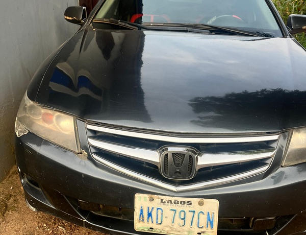 Acura TSX 2006 for sale in Jubilation comfort estate Abuja.