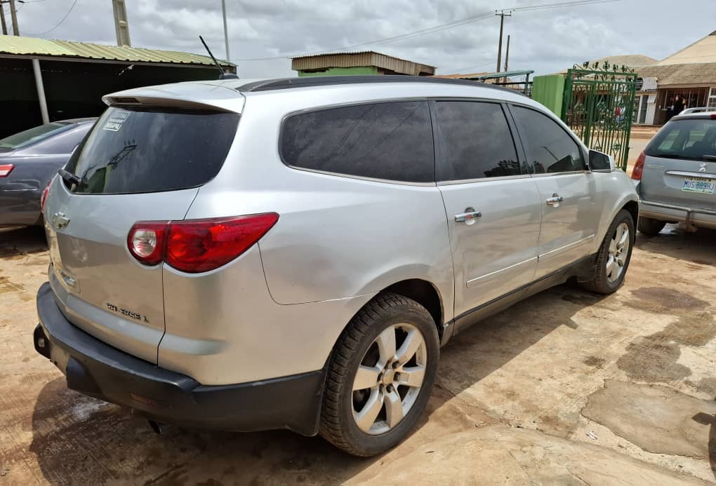 Car Image 5