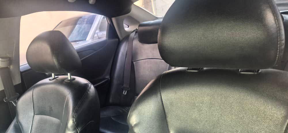 Car Image 4