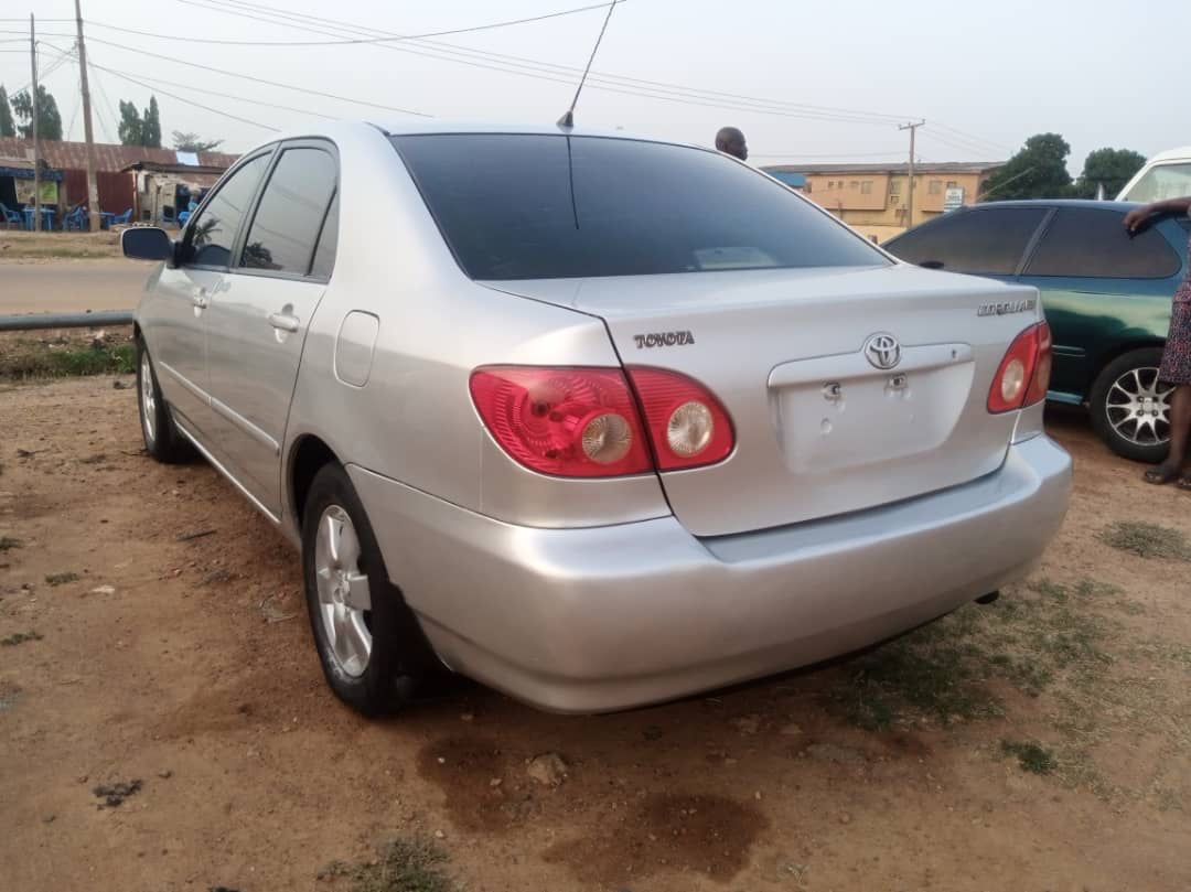 Car Image 4