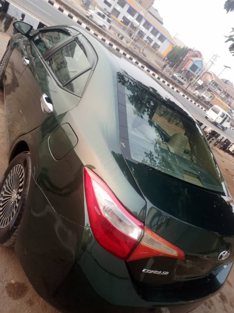 Car Image 8