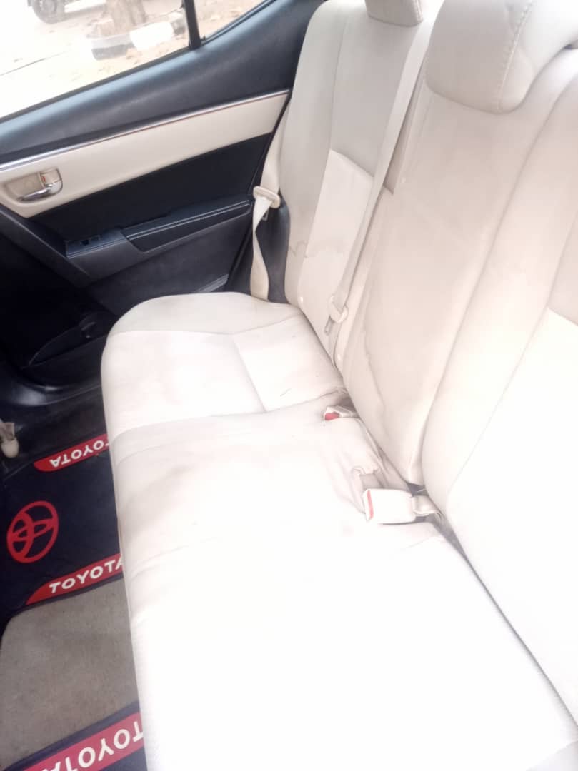 Car Image 5