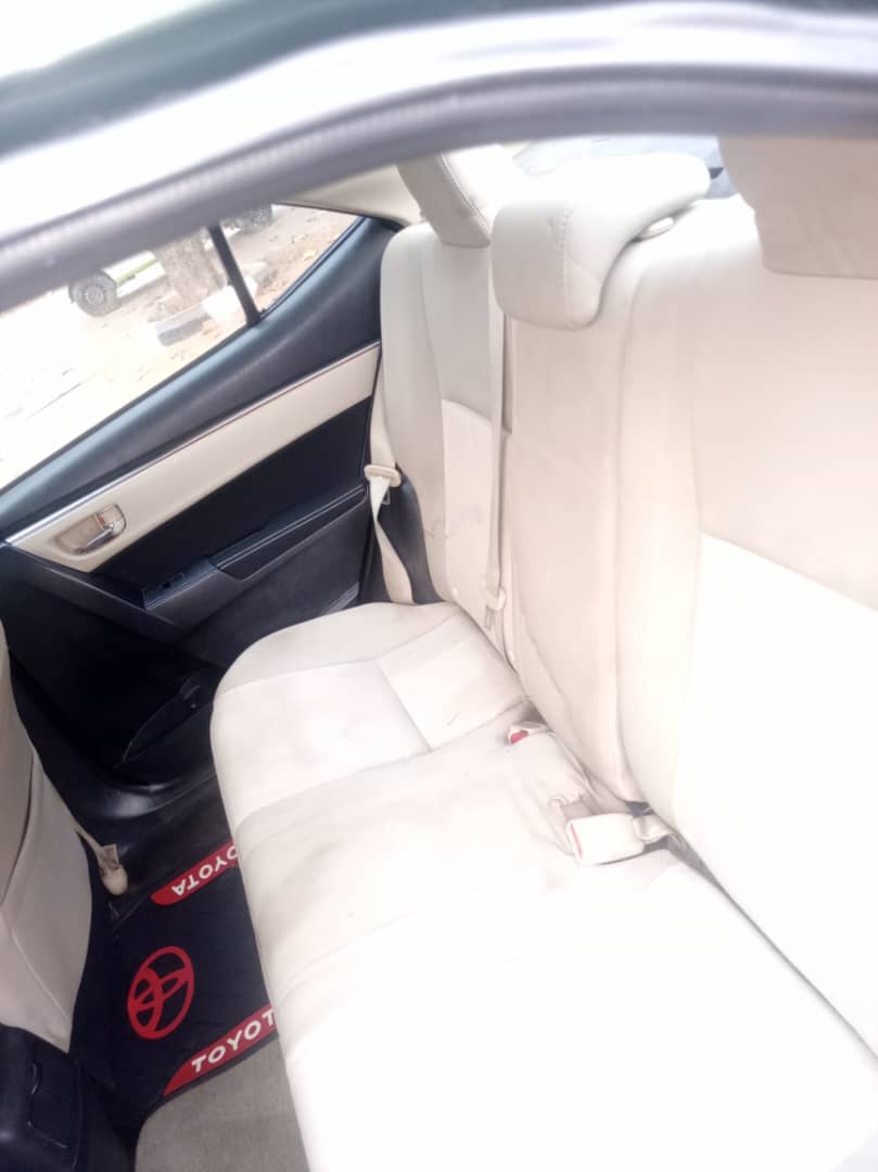 Car Image 4