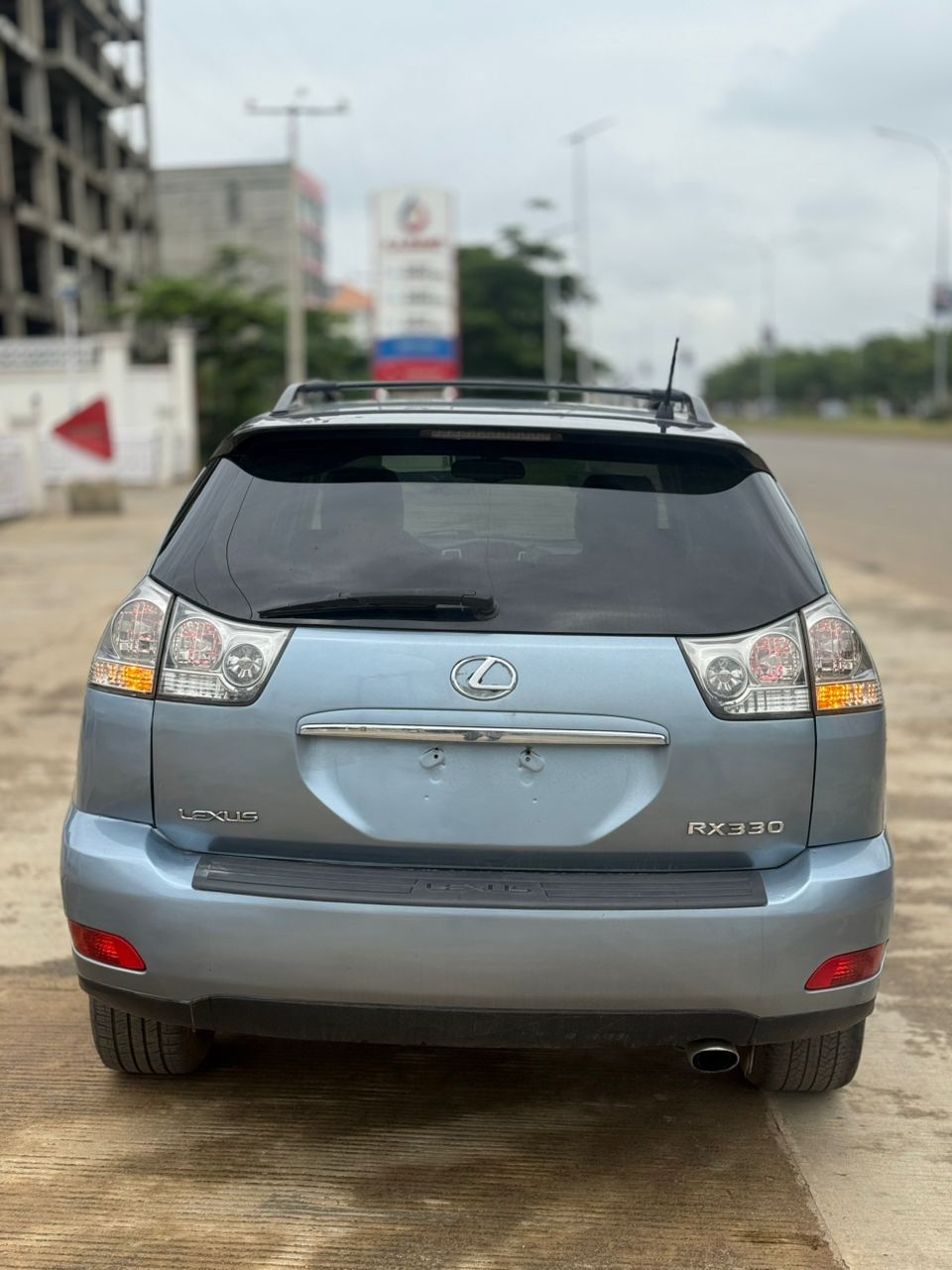 Car Image 11