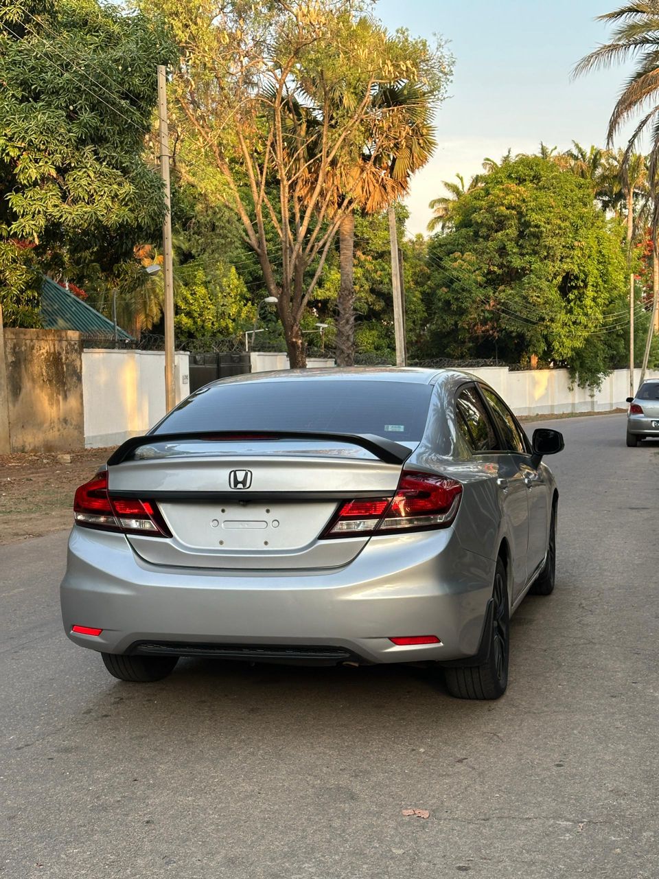 Car Image 8