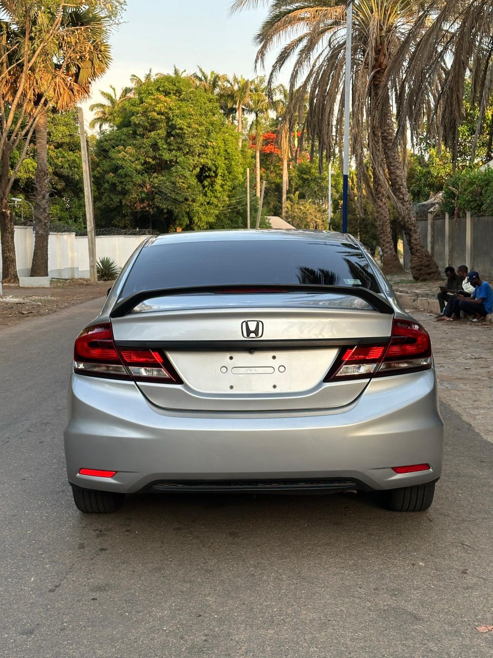 Car Image 9