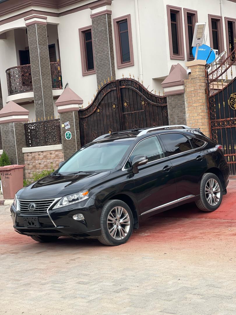 Car Image 3